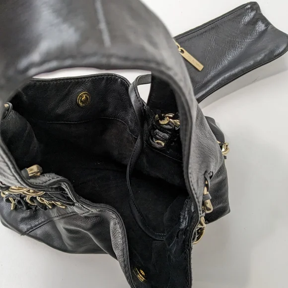 Vintage Michael Kors Chainlink Hobo Soft Leather Bag in Black and Gold - Picture 4 of 4